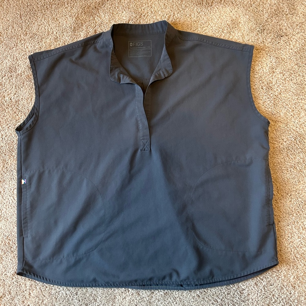 Figs Gray Rafael Pride Top
